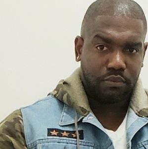 Meet your Posher, Corey